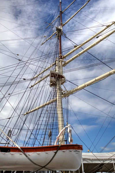 Gdynia Segling Fregatt Hamnen Fotografering — Stockfoto