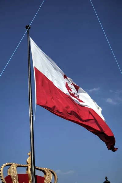 Polonia Ondeando Bandera Cielo — Foto de Stock