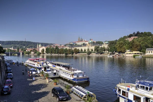 Prager Burg Hradcany Mit Moldau Der Tschechischen Republik — Stockfoto