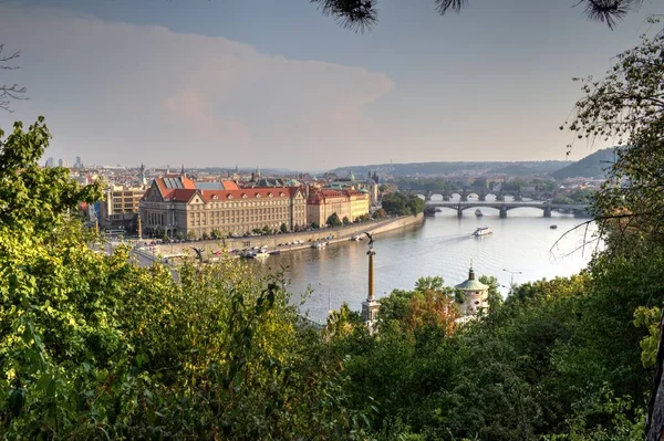 Çek Cumhuriyeti Nde Vltava Nehri Ile Prag Şatosu Hradcany — Stok fotoğraf