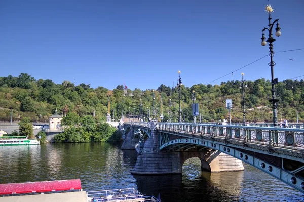 Praag Stadsgezicht Rivier Tsjechië — Stockfoto