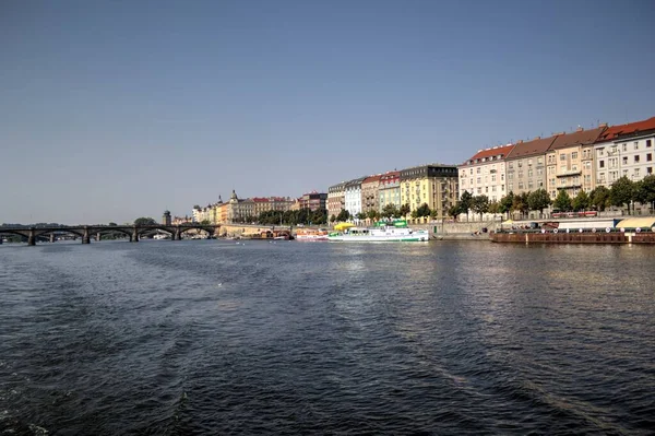 Prag Stadtbild Fluss Tschechische Republik — Stockfoto