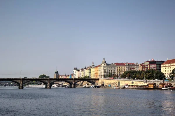 Prag Stadtbild Fluss Tschechische Republik — Stockfoto