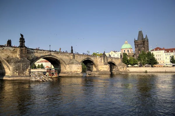 Rzeka Praga Czechy — Zdjęcie stockowe