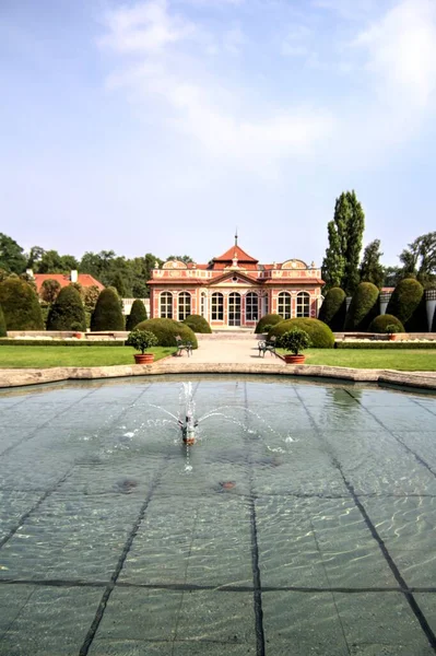 Étonnant Palais Baroque Wallenstein Prague Son Jardin Français Aujourd Hui — Photo