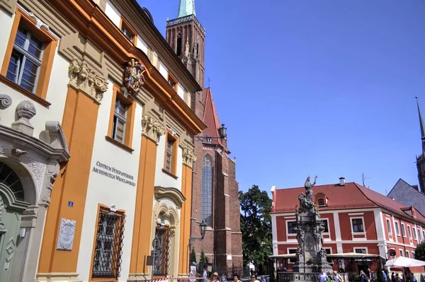 Wroclaw Polonya Belediye Binası Ile Pazar Meydanı Sabah Erken Saatlerde — Stok fotoğraf