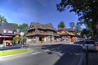 Zakopane 'e hoş geldiniz, eski bina mimarisi.