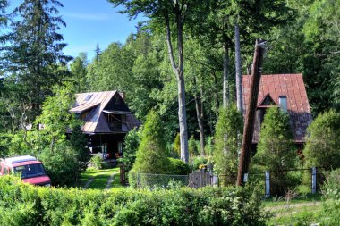 Zakopane 'e hoş geldiniz, eski bina mimarisi.