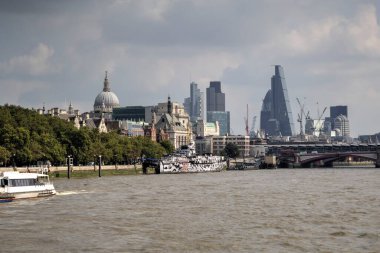 Londra silueti Tower Köprüsü, Londra