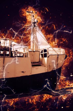 Askeri gemi, Atlantik Denizi 'nin engebeli çizimlerinden geçiyor.