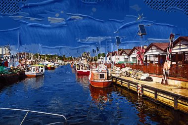 Yelkenli tekneleri Kolobrzeg 'deki marinaya demirlemiş.