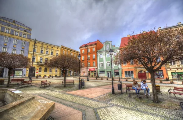 Zentrum Walbrzych Stadtbrunnen Barocke Mietskasernen Niederschlesien Polen — Stockfoto