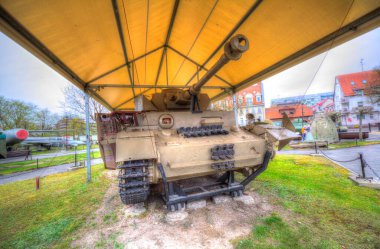 Vintage tank izole çizim sanat illüstrasyonu