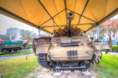 Vintage tank izole çizim sanat illüstrasyonu