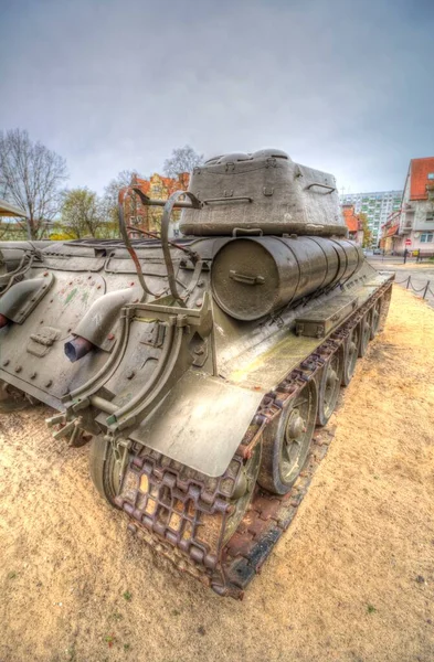 Vintage tank izole çizim sanat illüstrasyonu