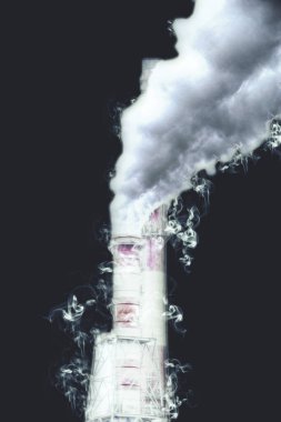 Bir fabrika fotoğrafçılık illüstrasyonunun bacaları ve siloları.