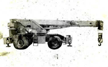 İnşaat sahasında forklift, yapım parçaları çizim sanatını yükseltmeye hazırlanıyor