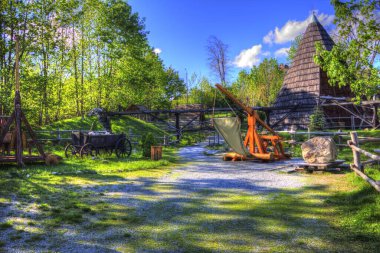 Ortaçağ maden yerleşiminde altın durulama yalakları, ortaçağ tarihi sanat illüstrasyonları antika eskizler