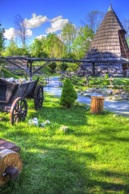Tipik tarihi ahşap araba çayırda, ortaçağ tarihi sanat illüstrasyonları antika eskizler