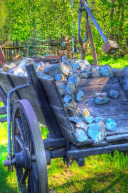 Tipik tarihi ahşap araba çayırda, ortaçağ tarihi sanat illüstrasyonları antika eskizler