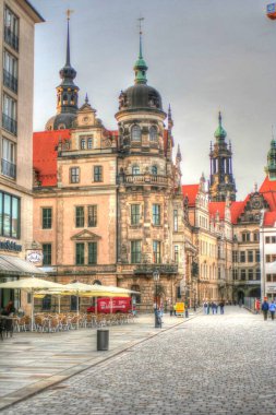 Cityscape Dresden Elbe Nehri ve Augustus Köprüsü, Dresden, Saksonya, Almanya