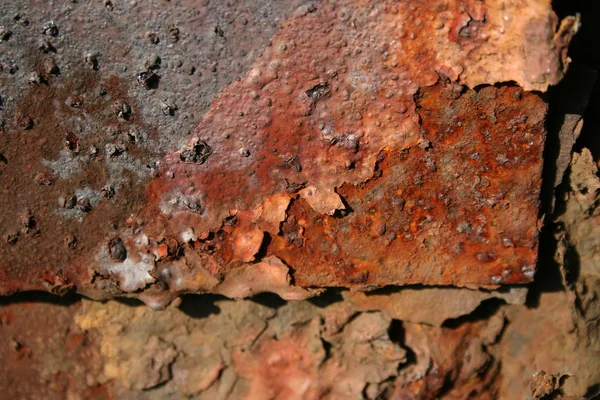 Grunge parçalanmış boya paslı metal arkaplan — Stok fotoğraf