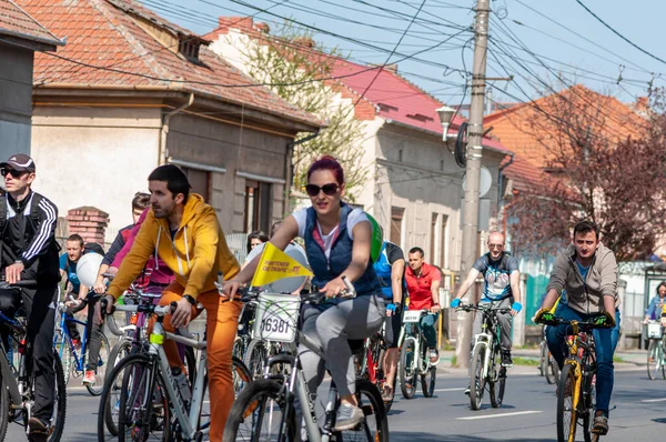 Timisoara Romania April 2016 People Riding Bicycles Spring Pedaling Event — Stock Photo, Image