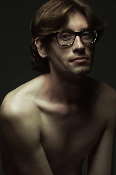 Real natural male beauty concept. Close up portrait of handsome man in eyewear — Stock Photo, Image