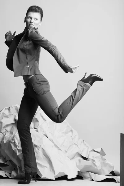 Umění módní pojem. Portrét hermafroditní model s krátkou ha — Stock fotografie
