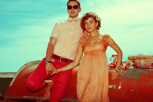 Happy honeymoon (vacation) concept. Young married couple of hipsters — Stock Photo, Image