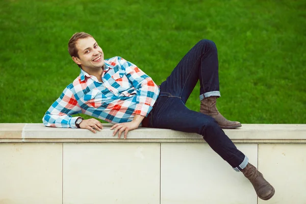 Mens wear concept. Portrait of happy young man relaxing — Stock Photo, Image