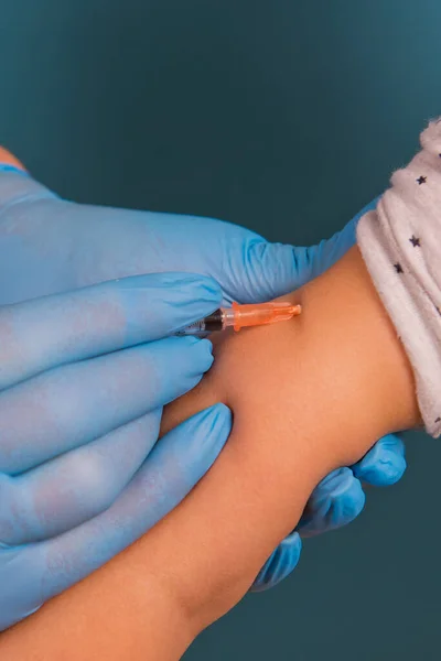 Covid Koronavirüs Aşısı Aşısı Yakın Plan — Stok fotoğraf