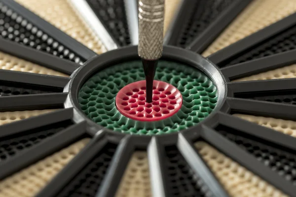 Dart right in the center of target — Stock Photo, Image