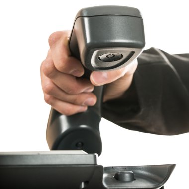 Bir iş adamı el kadar asılı veya bir telefon cevap closeup