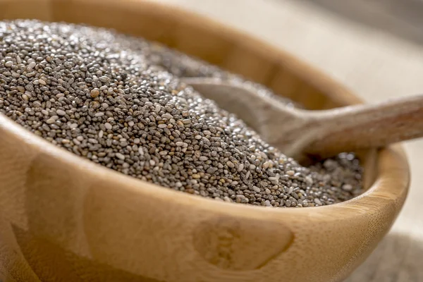 Ophopende kom healty Chia zaden — Stockfoto