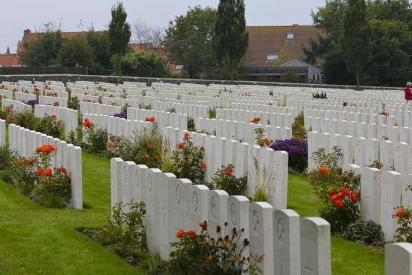 Tyne Cot Cemetery, Ypres Salient, Belgio — Foto Stock