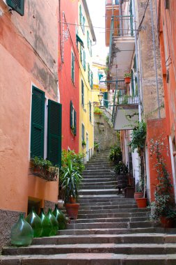 İtalyanca köy sahne