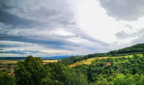 Look Small Village Mountains Fields — Stock Photo, Image