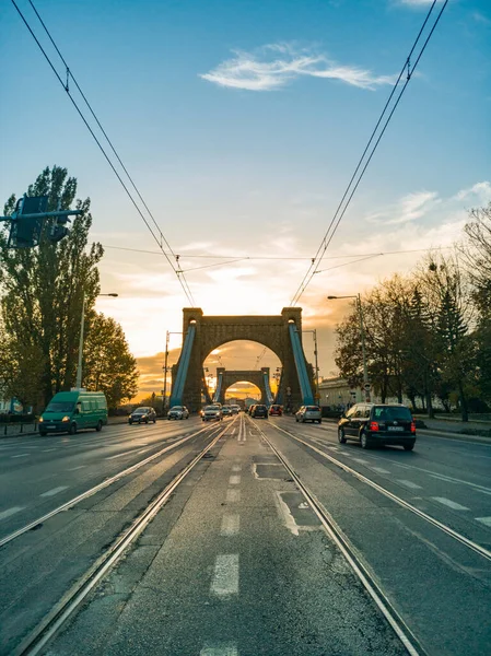 2019 Wroclaw Cityscape Sunshine Grunwaldzki Bridge Gate — 스톡 사진