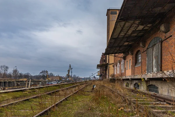 Wrocław Stycznia 2020 Stary Nieużywany Port Miejski Pełen Starych Budynków — Zdjęcie stockowe