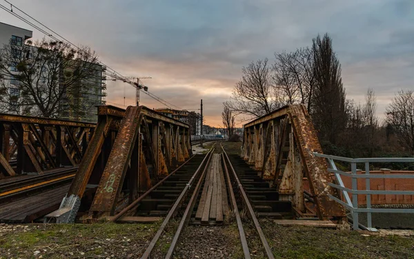 Wroclaw Janeiro 2020 Trilhos Trem Frente Pequenas Pontes Ferroviárias — Fotografia de Stock