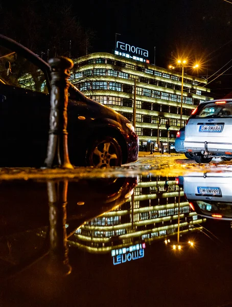 Wroclaw Лютого 2020 Року Торговий Центр Old Renoma Автомобілями Перед — стокове фото