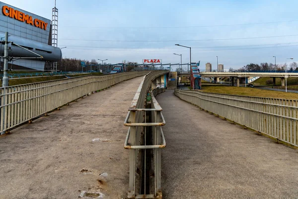 Poznan Polônia Fevereiro 2020 Caminho Duplo Longo Para Deficientes — Fotografia de Stock