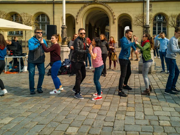 Wroclaw Polônia Março 2019 Dia Internacional Flashmob Rueda Casino Evento — Fotografia de Stock