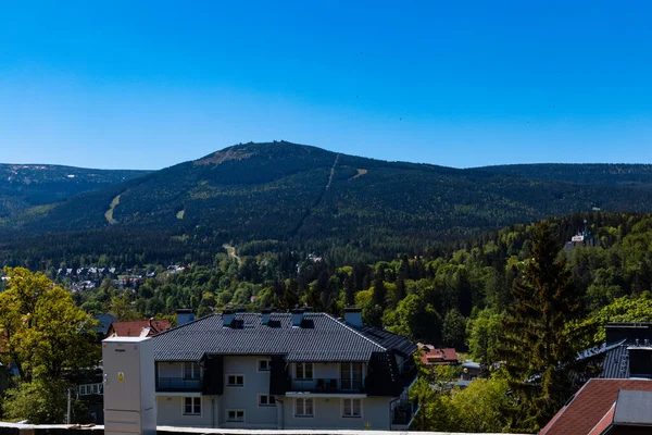 Szklarska Poreba Polsko Června 2020 Městská Krajina Panoramatem Krkonoš — Stock fotografie