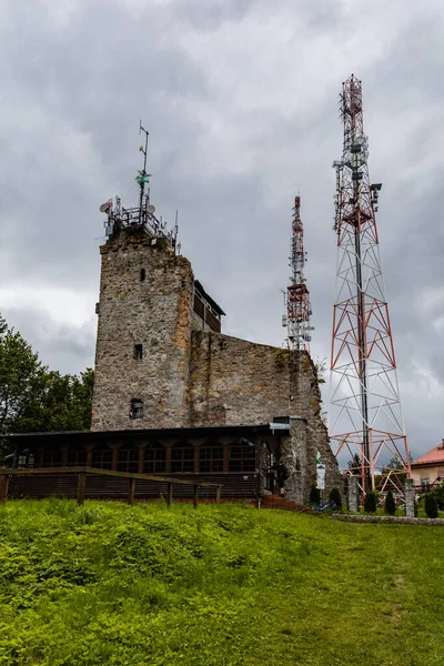 Walbrzych Mountains Polônia Julho 2020 Construção Tijolos Com Torre Observação — Fotografia de Stock