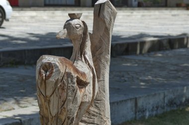 ahşap-carver kuş figürü