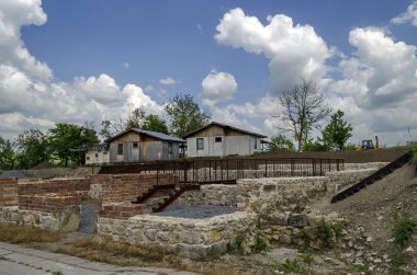 Antik Roma şehir peristil parçası karmaşık Abritus