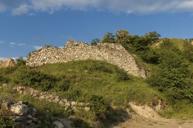 Melnik şehirde eski kale duvarı