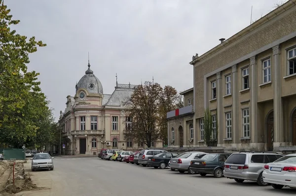 Stadtbücherei "luben karavelov" in der Schleichstadt — Stockfoto